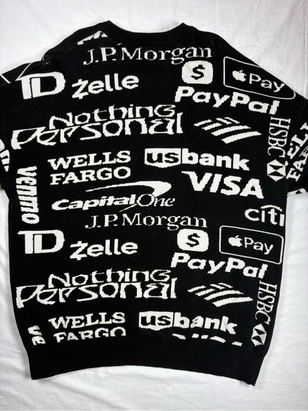 KROST Nothing Personal Personal Banking Sweater Graphic Crewneck Sweater XL Like